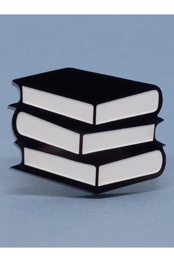 Lili0759 Books Pin