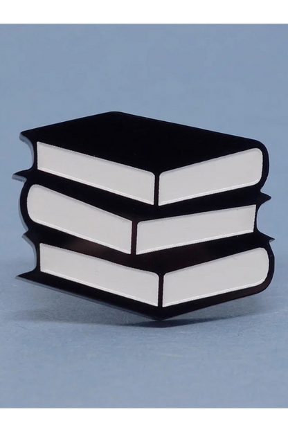 Lili0759 Books Pin
