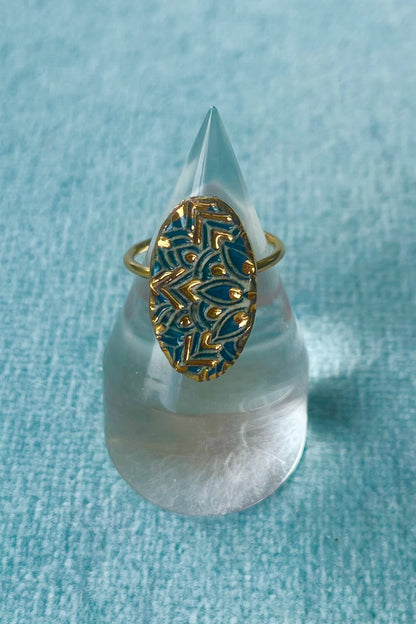 Small Engraved Rings