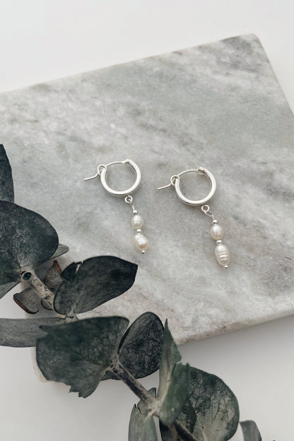 Lindsay Pearl Earrings