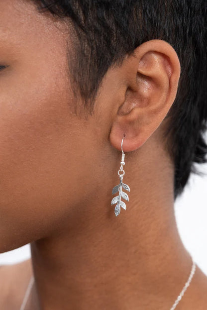 Elegant Leaf Earrings