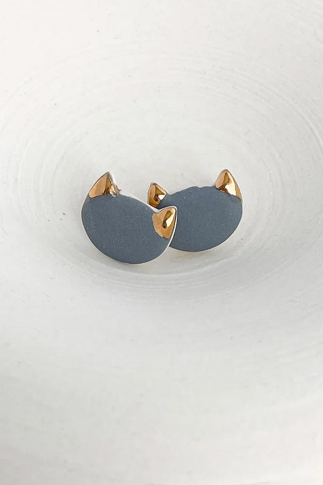 Cat Studs
