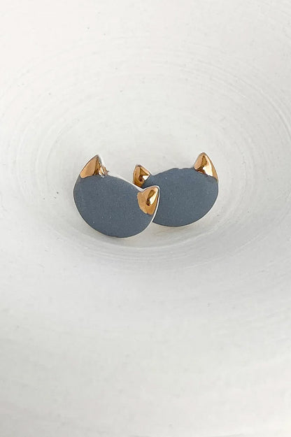 Cat Studs
