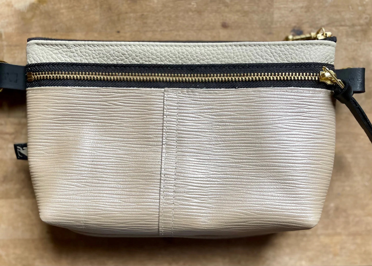 Glendale Pouch