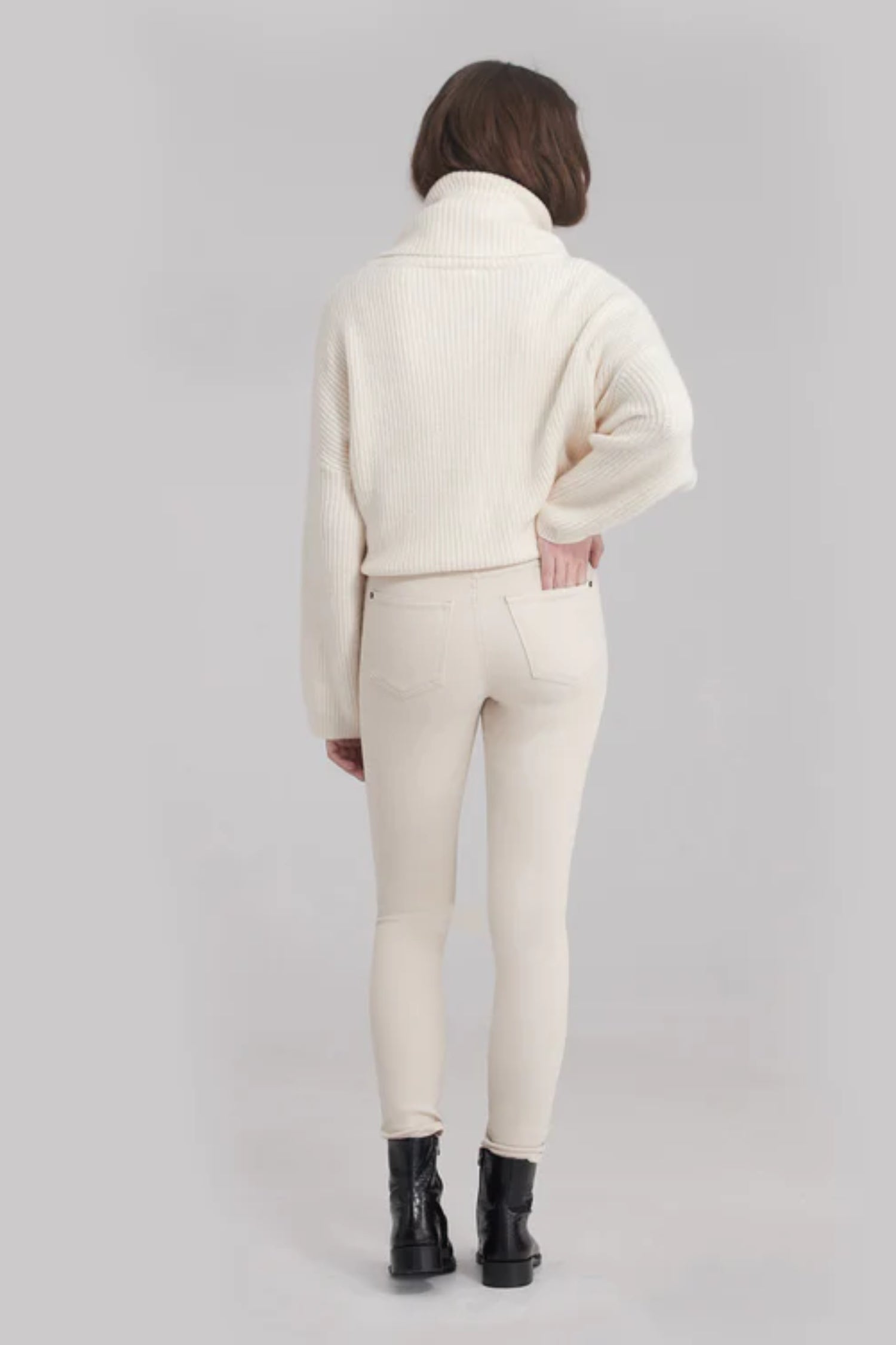 Lotus Infusion RACHEL Classic Rise Skinny Yoga Jean, back view, off-white, classic rise, skinny fit, travel denim, 30-inch inseam, sizes 26-31, made in Canada