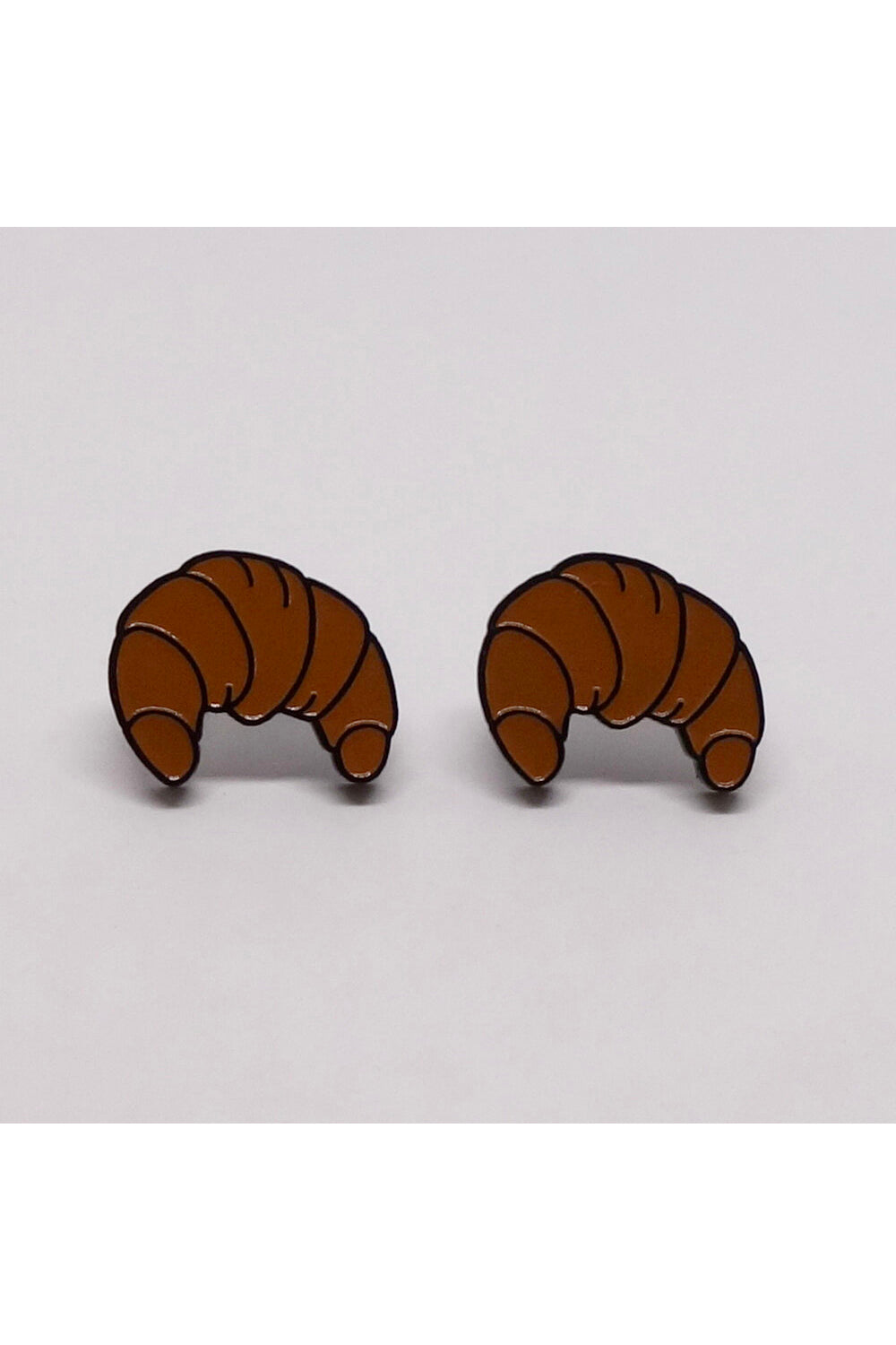 Lili0868 Croissant Stud Earrings
